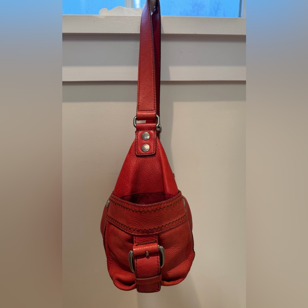 Fossil Cherry Red Shoulder Bag - Picture 3 of 12